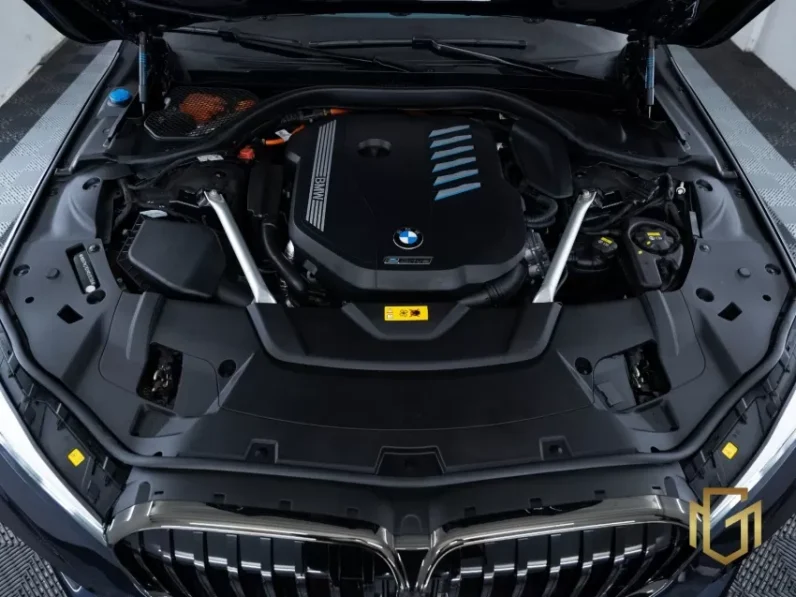 
								BMW 745Le HÍBRIDO 2021 full									