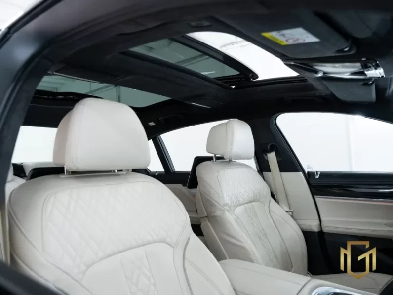 
								BMW 745Le HÍBRIDO 2021 full									