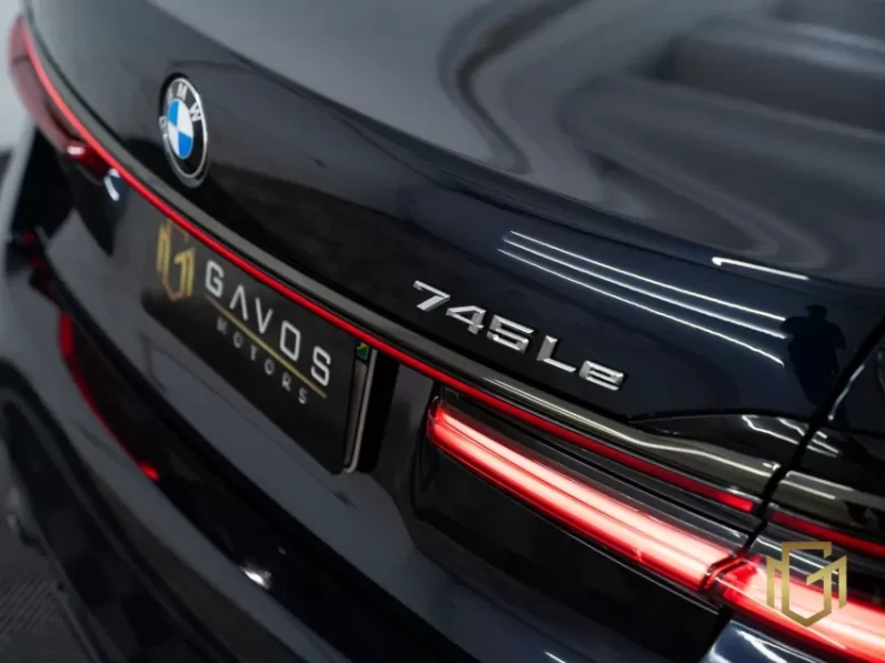 
								BMW 745Le HÍBRIDO 2021 full									
