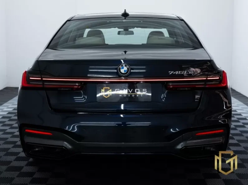 
								BMW 745Le HÍBRIDO 2021 full									