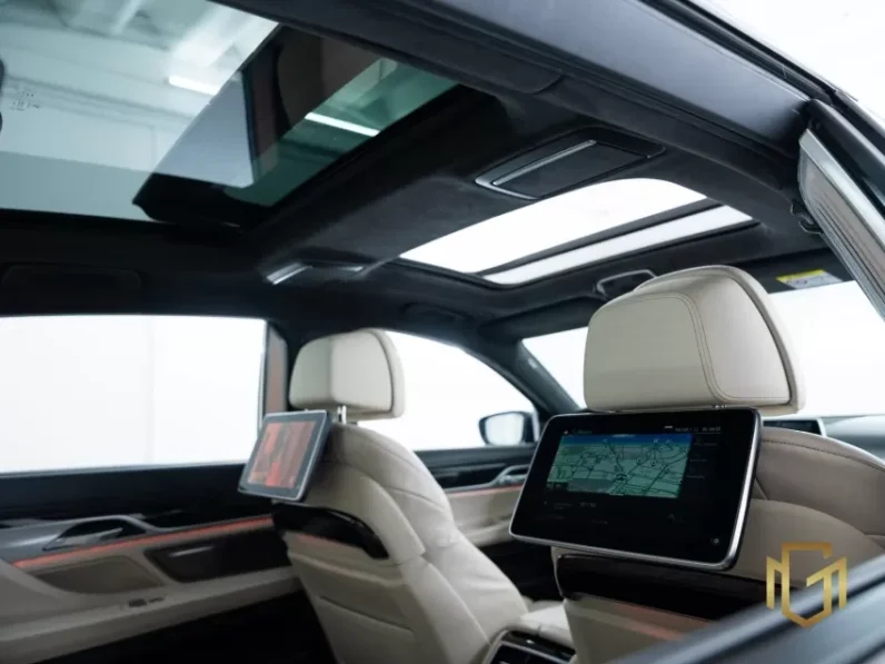 
								BMW 745Le HÍBRIDO 2021 full									
