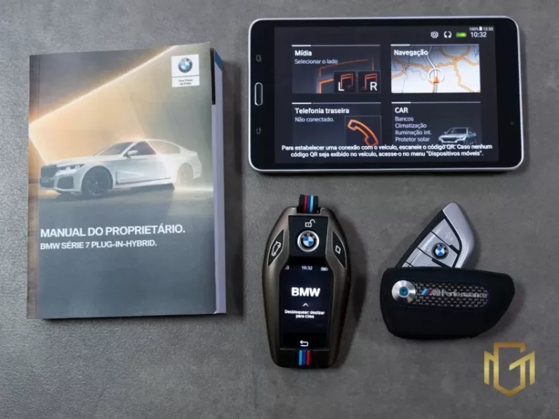 
								BMW 745Le HÍBRIDO 2021 full									