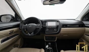 Mitsubishi Outlander 2.2 HPE-S 4×4 completo