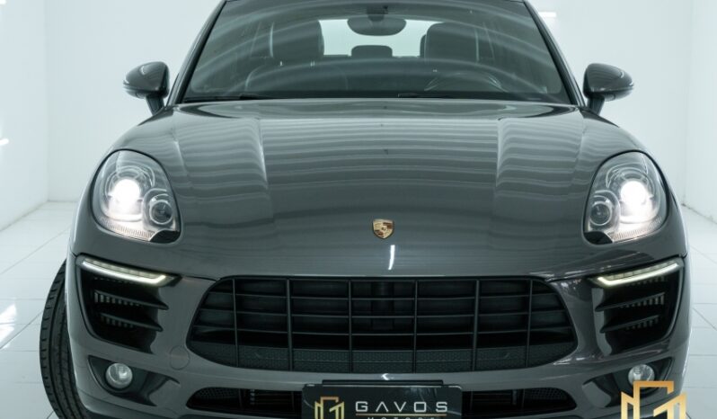 Porsche MACAN completo