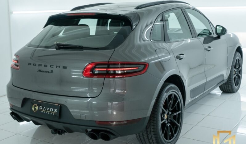 Porsche MACAN completo