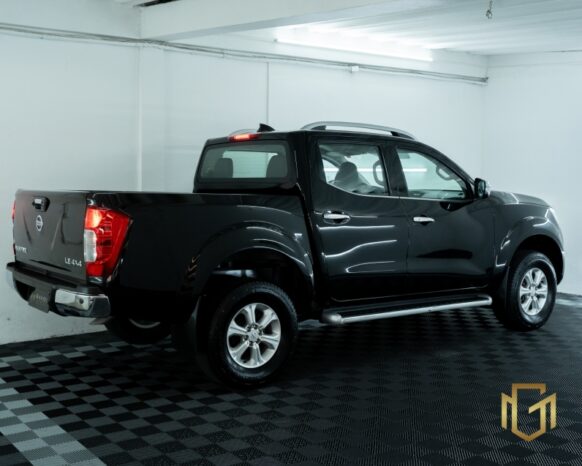 Nissan FRONTIER completo