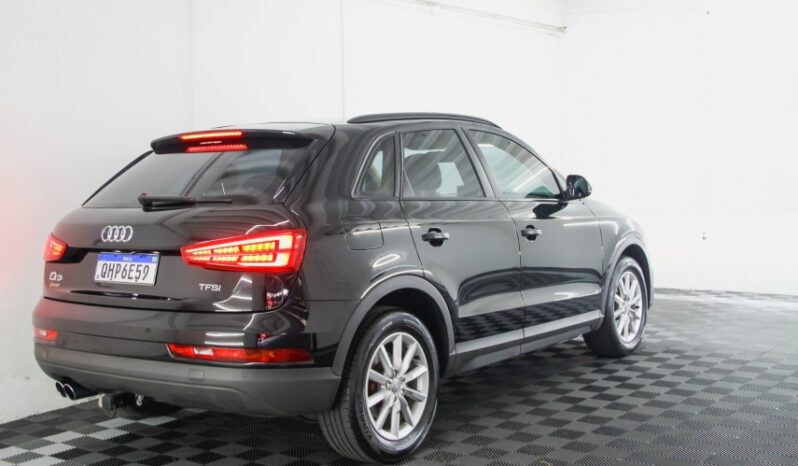 Audi Q3 completo