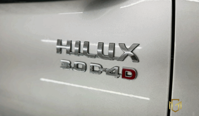 
								Hilux CD SRV 4X4 3.0 DIESEL 2013 full									