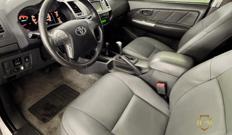 
								Hilux CD SRV 4X4 3.0 DIESEL 2013 full									