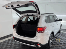 
										MITSUBISHI OUTLANDER 2.2 4X4 16V DIESEL 2016 full									