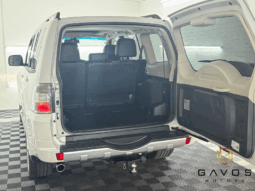 
										MITSUBISHI MMC PAJERO HPE 3.2 TB DIESEL 4X4 AT 2016 full									