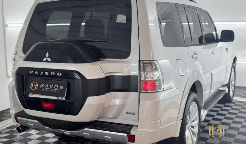 
								MITSUBISHI MMC PAJERO HPE 3.2 TB DIESEL 4X4 AT 2016 full									