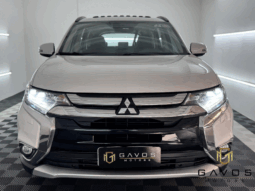 
										MITSUBISHI OUTLANDER 2.2 4X4 16V DIESEL 2016 full									