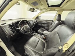 
										MITSUBISHI OUTLANDER 2.2 4X4 16V DIESEL 2016 full									