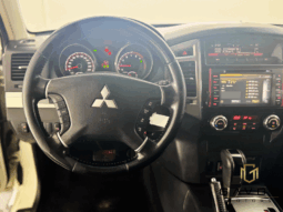 
										MITSUBISHI MMC PAJERO HPE 3.2 TB DIESEL 4X4 AT 2016 full									