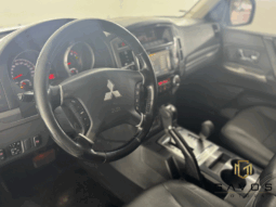 
										MITSUBISHI MMC PAJERO HPE 3.2 TB DIESEL 4X4 AT 2016 full									