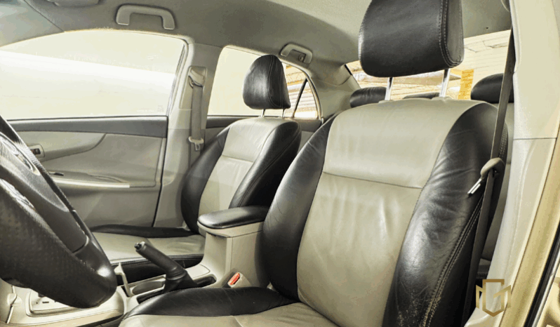 
								TOYOTA COROLLA GLI 1.8 FLEX AUTOMÁTICO 2010/2011 full									