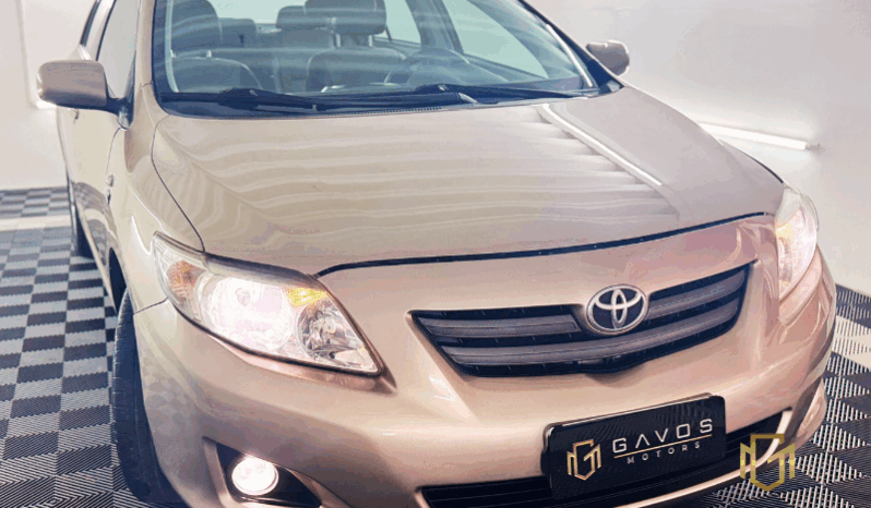 
								TOYOTA COROLLA GLI 1.8 FLEX AUTOMÁTICO 2010/2011 full									