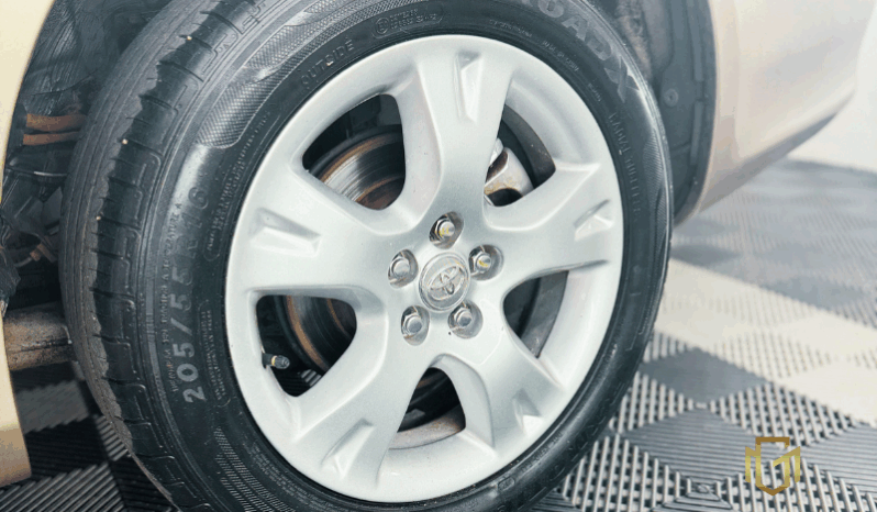 
								TOYOTA COROLLA GLI 1.8 FLEX AUTOMÁTICO 2010/2011 full									