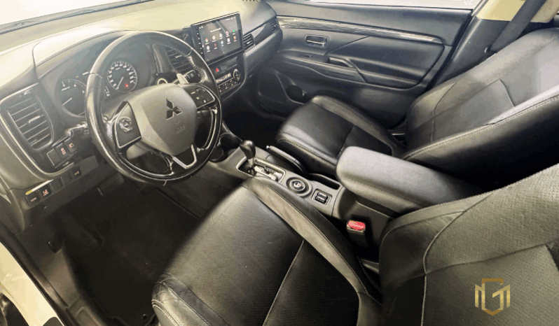 
								Mitsubishi OUTLANDER 2.2 4X4 16V DIESEL 4P AUTOMÁTICO 2016 full									