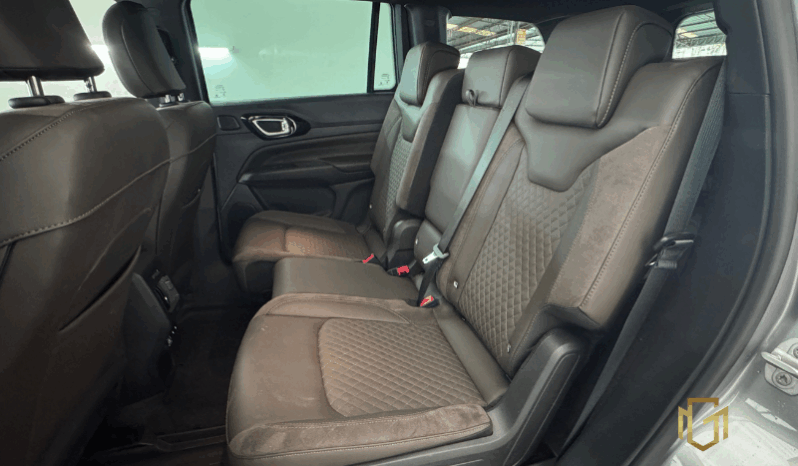 
								JEEP COMMANDER 1.3 T270 TURBO FLEX OVERLAND AT6 2025 full									