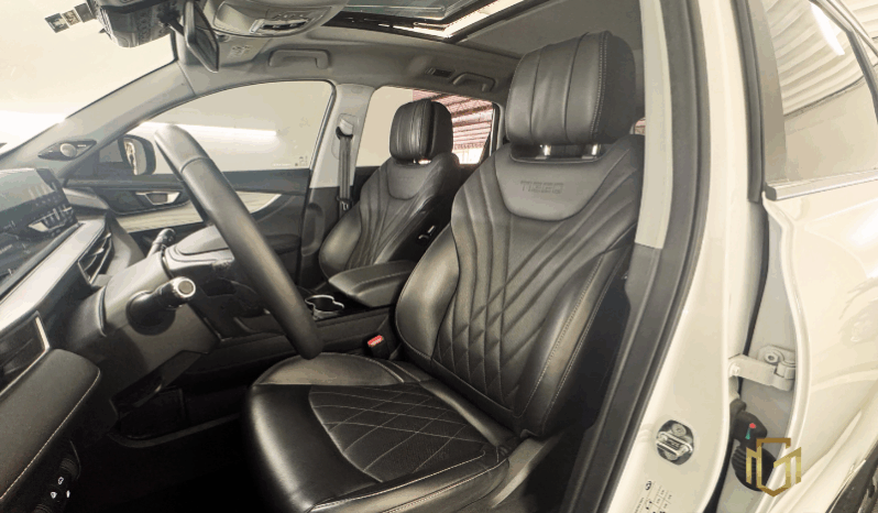 
								CAOA CHERY TIGGO 8 full									