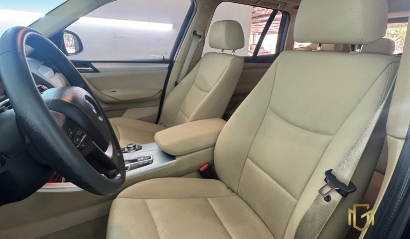 
								BMW X3 XDRIVE XLINE 2015 full									