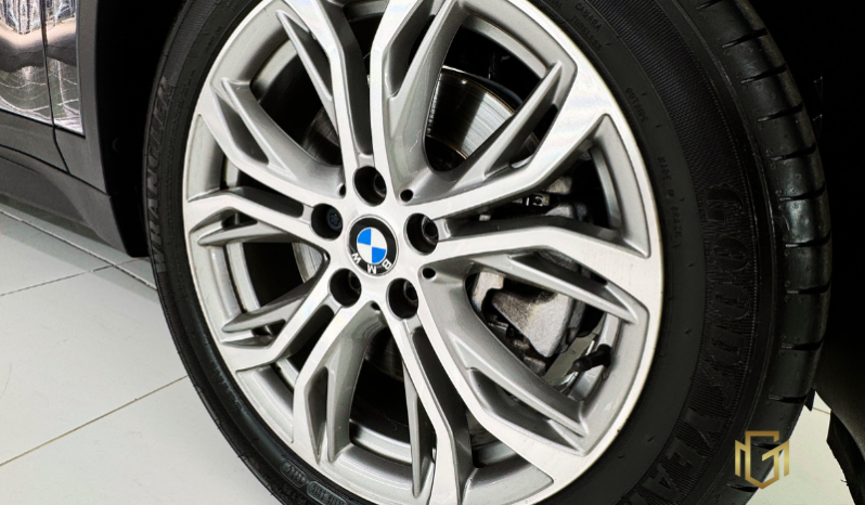 
								BMW X1 S20I X-LINE ACTIVE FLEX TURBO AUTOMÁTICA 2021/2022 full									