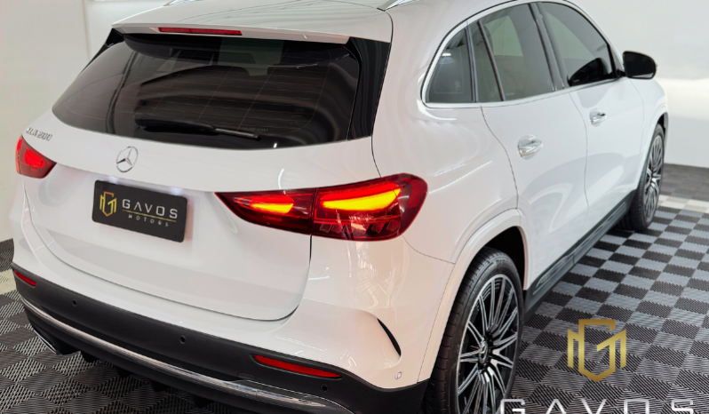 
								Mercedes Benz GLA200 AMG LINE 1.3 TURBO 2024 full									