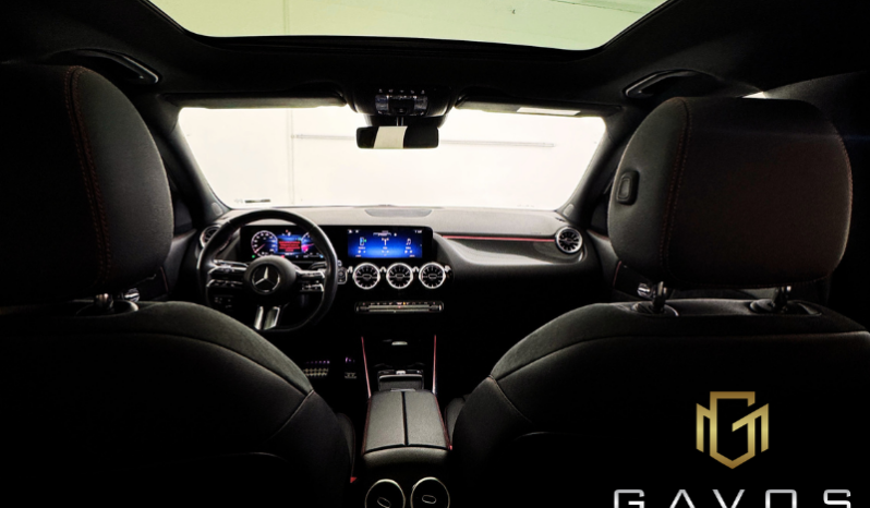 
								Mercedes Benz GLA200 AMG LINE 1.3 TURBO 2024 full									